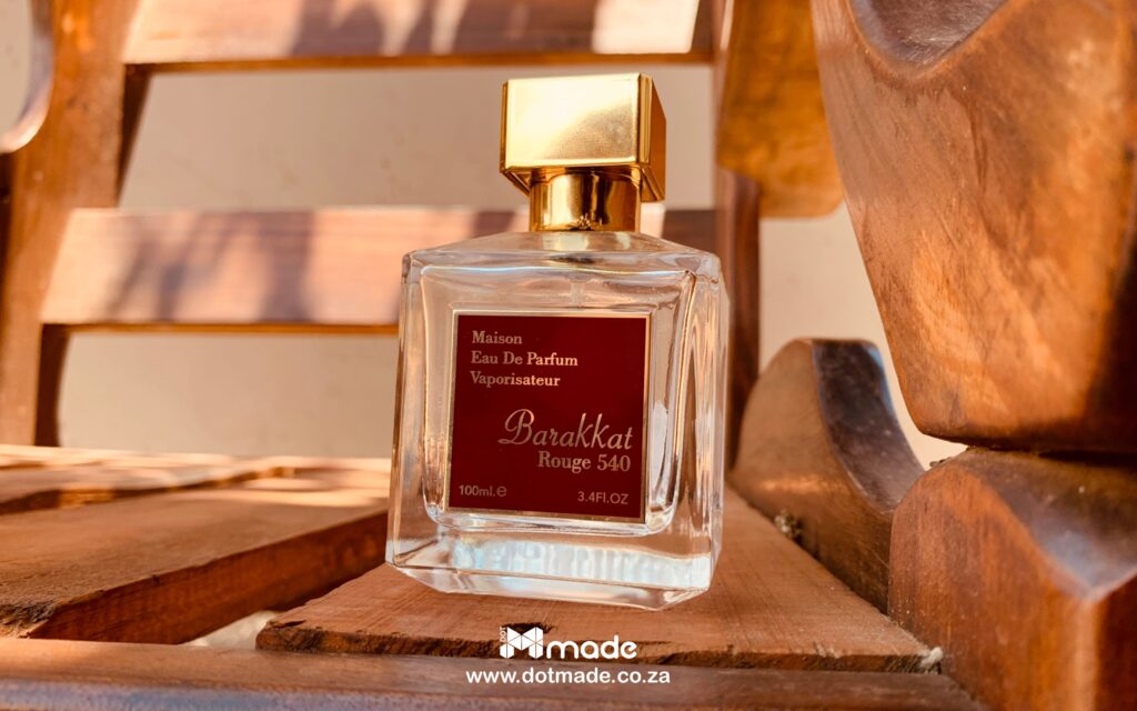 Barakkat Rouge 540 Eau De Parfum is an exquisite fragrance that combines elegance and allure. Crafted by Fragrance World, this Amber Floral perfume inspired by Baccarat Rouge 540 by Maison Francis Kurkdjian is designed for both men and women, making it a versatile and captivating choice for all.